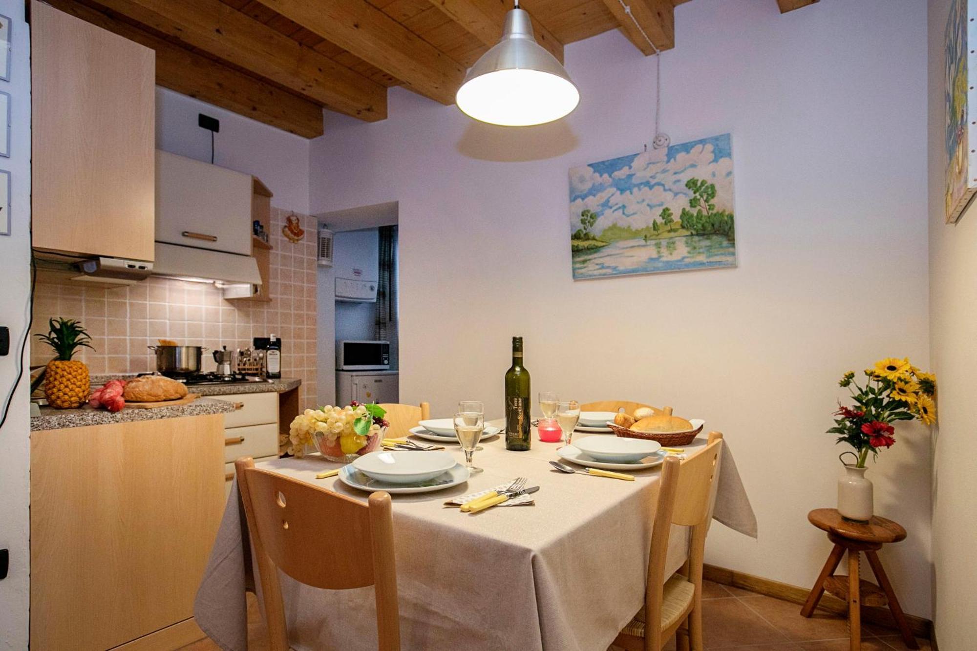 Appartamento Centro Storico Riva - Happy Rentals Extérieur photo