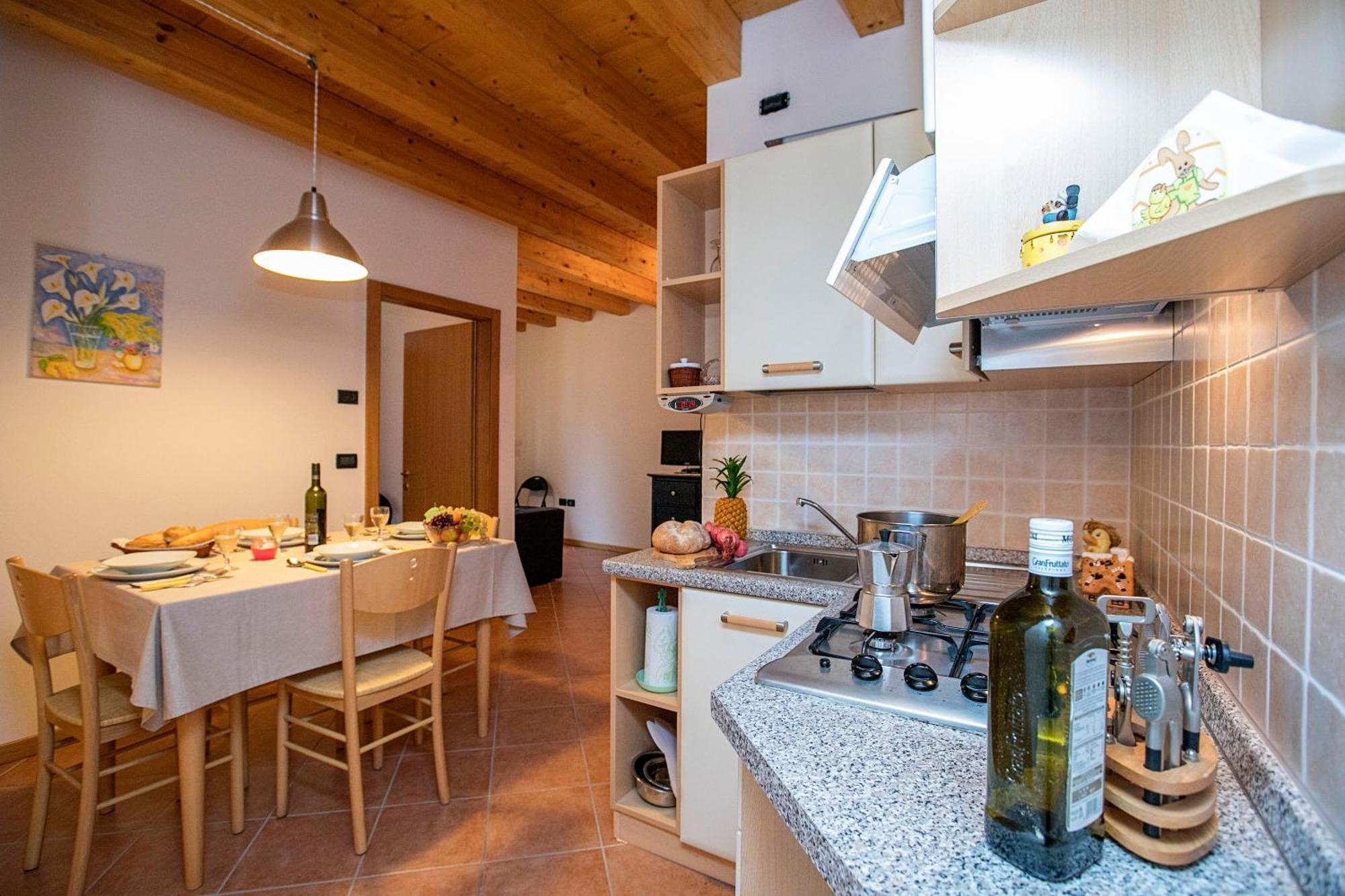 Appartamento Centro Storico Riva - Happy Rentals Extérieur photo